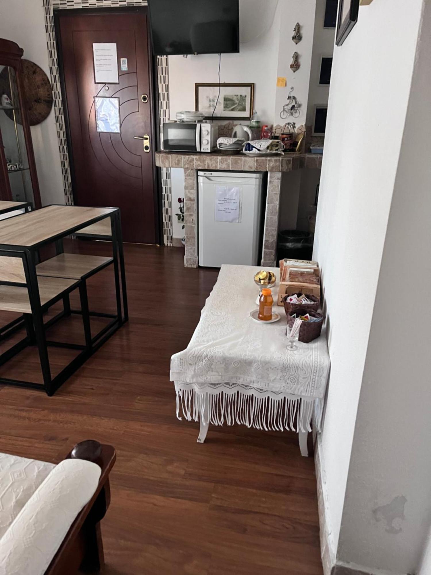 Da Adriana Guesthouse Santa Teresa Gallura Zewnętrze zdjęcie